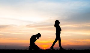 7 Cara Melewati Fase Putus Cinta Agar Bisa Move On