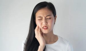 Langsung Ampuh ! Cara Mengobati Sakit Gigi dengan Bahan Alami