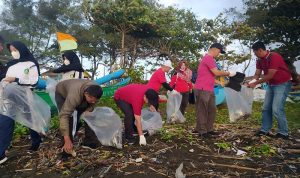 850 kg of Waste Collected in Penyu Bay Beach Clean-Up Action