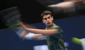 Alcaraz and Djokovic Top Wimbledon Seeds