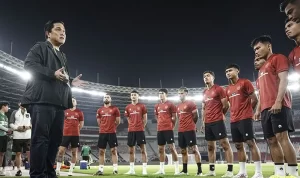 FIFA Match Day Indonesia vs Argentina dinilai sebagai bukti sepak bola Tanah Air bangun dari tidur oleh Ketum PSSI Erick Thohir. ANTARA/Dhemas Reviyanto.