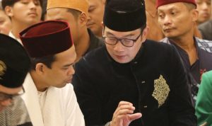 Ridwan Kamil Sebut Kemenag Beri Bantuan Miliaran ke Pondok Pesantren Al Zaitun Gubernur Jawa Barat Ridwan Kamil mengatakan Kementerian agama (Kemenag) memberikan bantuan anggaran miliaran ke Pondok pesantren Al Zaitun