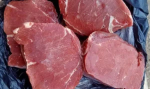 Idul Adha biasanya identik dengan ibadah kurban. Sehingga harus diketahui cara menyimpan daging kurban dengan benar.