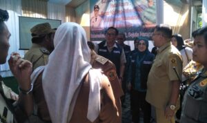 Kunjungi Sukamakmur, Iwan Setiawan Janji Akan Tambah Ruang Inap di Puskesmas Kunjungi Sukamakmur, Iwan Setiawan Janji Akan Tambah Ruang Inap di Puskesmas / Sandika Fadilah