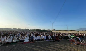 Warga PP Muhammadiyah Kabupaten Bandung Gelar Shalat Idul Adha 1444 Hijriah Bersama Amien Rais. Foto Agi Jabarekspres