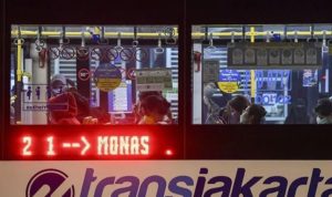 PT TransJakarta Allows Customers Not to Wear Masks