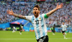 Dikonfirmasi Jurnalis Argentina, Lionel Messi Batal Merumput di Indonesia Jurnalis Argentina konfirmasi Lionel Messi tak jadi datang ke Indonesia menghadapi Tim Nasional Indonesia dalam laga FIFA Match Day 2023. nytimes.com