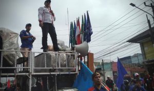 K-SPSI KBB Unjuk Rasa, Kecewa Terhadap Kinerja Disnakertrans K-SPSI KBB Unjuk Rasa, Kecewa Terhadap Kinerja Disnakertrans