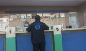 Komisi Pemberantasan Korupsi (KPK) kembali melakukan penggeledahan di Kantor Perusahaan Daerah (Perumda) PDAM Tirtawening Kota Bandung