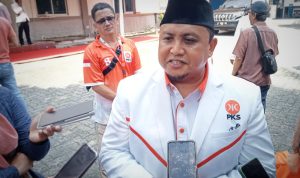 Kehadiran Anies Baswedan Bikin Heboh Kader PKS di Bogor, Atang: Merupakan Sinyal Positif! Kehadiran Anies Baswedan Bikin Heboh Kader PKS di Bogor, Atang: Merupakan Sinyal Positif!
