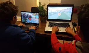 Dampak Baik dan Buruk Game Online, Gamers Wajib Tahu!