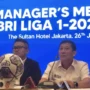 Menjelang Liga 1 2023/2024, Direktur Utama PT LIB tegaskan soal sanksi bagi suporter yang menyalakan flare atau smoke bomb di stadion. ANTARA/Zaro Ezza Syachniar.