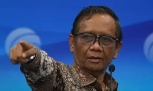 Menko Polhukam, Mahfud MD turun tangan hadapi polemik Pondok Pesantren (Ponpes) Al Zaytun seiring tahun politik. ANTARA/Aditya Pradana Putra.