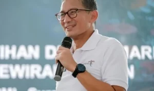 Menparekraf, Sandiaga Uno disebut-sebut akan diresmikan sebagai kader Partai Persatuan Pembangunan (PPP) Rabu depan. ANTARA/Kemenparekra.