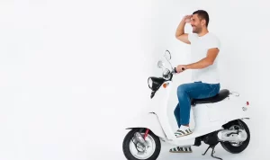 Motor Listrik Perlu STNK Begini Penjelasannya!