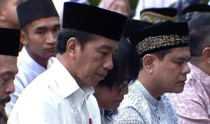 Presiden Jokowi membagikan unggahan di akun media sosial Instagramnya. Unggahan itu berisi ucapan Selamat Hari Raya Idul Adha 1444 H. ANTARA/Desca Lidya Natalia.