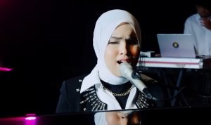 Putri Ariani Loneliness/ Tangkap Layar YouTube Putri Ariani