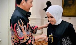 Tak Main-Main! Kini Putri Ariani Didukung Langsung Orang Nomor 1 di Indonesia Putri Ariani Menghadiri Undangan Presiden Jokowi/ Instagram @jokowi