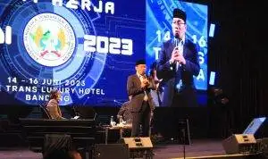 Ridwan Kamil Bagikan Jurus Delapan Pintu Rezeki Pendanaan Daerah di Forum APPDI Ridwan Kamil Bagikan Jurus Delapan Pintu Rezeki Pendanaan Daerah di Forum APPDI
