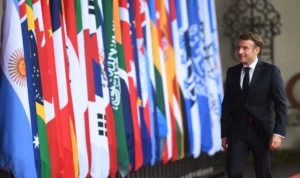 Riots Break Out in France, Macron Calls Emergency Meeting Riots Break Out in France, Macron Calls Emergency Meeting