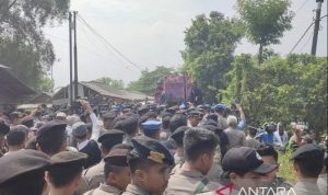 Unjuk Rasa Cabut Izin Ponpes Al-Zaytun/Foto: Antara (Bagus Ahmad Rizaldi)