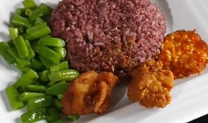 5 Rekomendasi Kuliner Bandung Murah yang Bikin Ketagihan, Wajib Coba! Rekomendasi Kuliner Bandung Murah/Foto: Instagram (@nasi_kalong)
