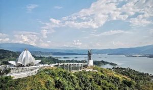 Destinasi Wisata Baru Sumedang Karya Ridwan Kamil akan Dibuka Akhir Juni, Ada Museum hingga Kafe Premium di Sini! Menara Kujang Sapasang, destinasi wisata baru di Sumedang.