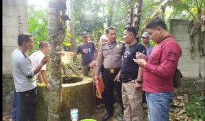 Seorang lansia berinisial I (63) tahun meninggal dunia di dalam sumur saat hendak mengambil air di Kabupaten Bogor, Jawa Barat. Sandika Fadilah/Jabar Ekspres.