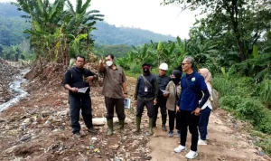 Upaya DLH Jabar Menjaga Kualitas Lingkungan Sekitar TPK Sarimukti