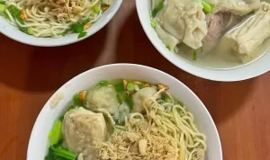 5 Rekomendasi Kuliner Bakmie & Yamin di Bandung! (@rizkyamandarani)