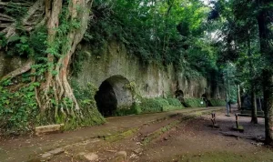 4 Rekomendasi Wisata Bersejarah yang Ada di Bandung! (@romofarano)
