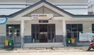 Stasiun Cicalengka Jadi Saksi Bisu Sejarah dan Ciptakan Kenangan Manis, Warga Tolak Perombakan Bangunan Stasiun Cicalengka Jadi Saksi Bisu Sejarah dan Ciptakan Kenangan Manis, Warga Tolak Perombakan Bangunan