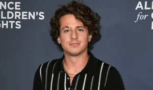 Charlie Puth Akan Konser di Jakarta, Cek Harga Tiketnya di Sini