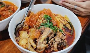 Tempat Seblak Terenak di Bandung yang Wajib Kamu Coba !