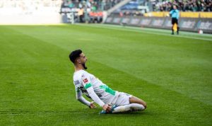 Dortmund Officially Sign Ramy Bensebaini from Monchengladbach