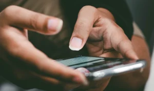 Unlimited! Kuota Gratis 3, Ambil di Sini! Unlimited! Kuota Gratis 3, Ambil di Sini!