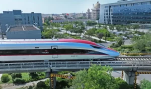 Kereta Cepat Jakarta-Bandung Sedang Dalam Proses Uji Coba, Direncanakan Mulai Beroperasi Bulan Agustus 2023
