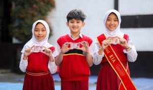 Pemkot Bandung Bagikan Ribuan KIA kepada Peserta Didik! Pemkot Bandung Bagikan Ribuan KIA Kepada Peserta Didik!