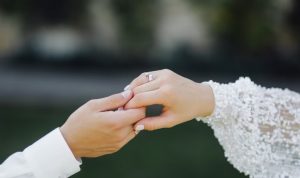 Dampak pada Anak dari Hasil Pernikahan Sedarah, Harus Tau Nih!