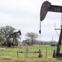 US Crude Supplies Fall, Other Oil Data Mixed