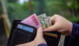 Ilustrasi Gaji 13 Pensiunan/ Pexels/Ahsanjaya