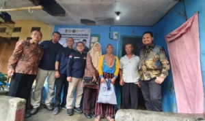 PLN Berikan Ribuan Bantuan Sambung Listrik di Kabupaten Bandung Barat!