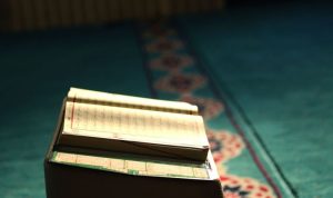 Warga Negara Prancis Ditahan Akibat Merobek Salinan Al Quran di Yunani