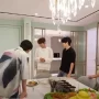 NCT DoJaeJung Cicipi Tumpeng di Rumah Raffi Ahmad, Begini Reaksinya