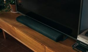 4 Rekomendasi Soundbar Terbaik, Suara Menggelegar!