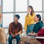 Wajib Tau Nih! Cara Mengenali Sifat Introvert dan Ekstrovert pada Orang Lain