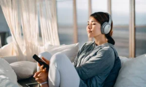 Benarkah Gaya Hidup Slow Living Baik Untuk di Lakukan ? Benarkah Gaya Hidup Slow Living Baik Untuk di Lakukan ?