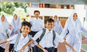 Ilustrasi tips untuk mendapatkan teman baik di hari pertama sekolah. (pixabay)