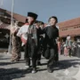 Nyeni di sakola, cara membangkitkan kesenian Sunda di generasi muda