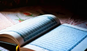 ilustrasi manfaat yang akan didapat jika rutin membaca surah Al Waqiah. (pixabay)